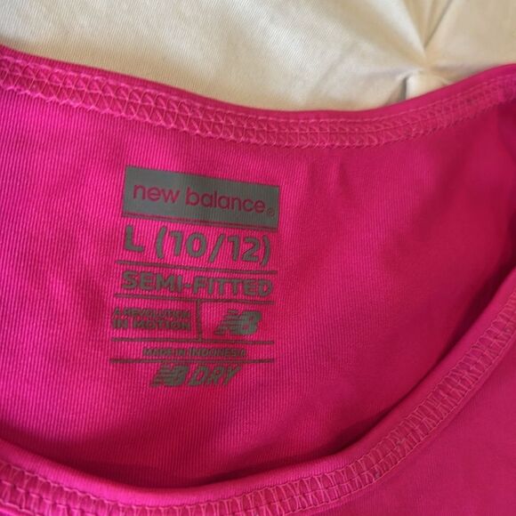 Lot of 2 New Balance Dry Girls' Pink & Blue Semi-Fitted Workout Top Size Large - Picture 6 of 9